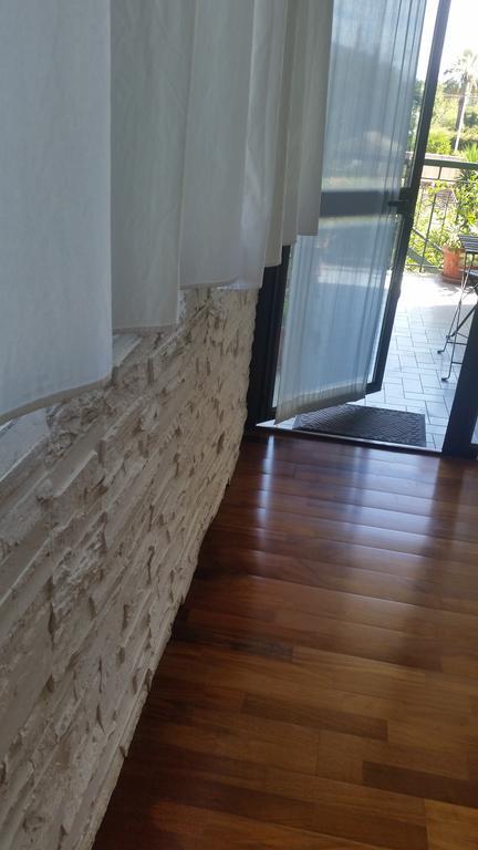 Apartment In A Villa A Монделло Экстерьер фото