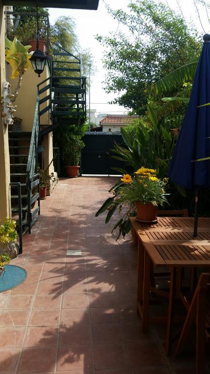 Apartment In A Villa A Монделло Экстерьер фото
